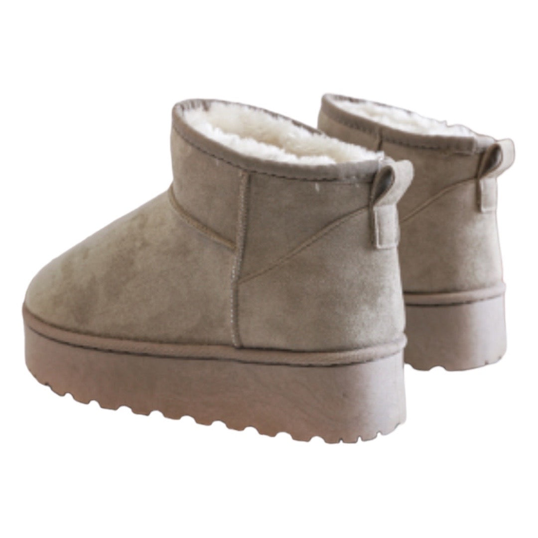 Grey Platform Ugg Boots  (size 8- uk3)